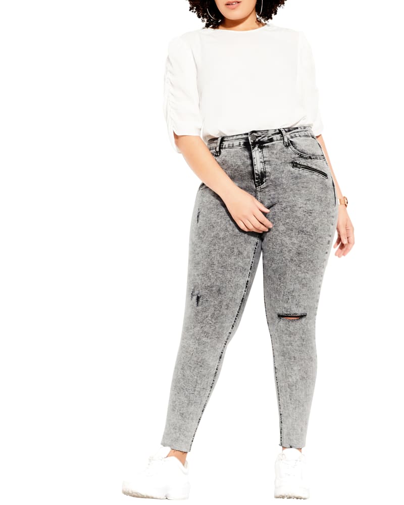 Plus size model wearing  by CCX | Dia&Co | dia_product_style_image_id:184984